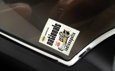 Chevrolet-Corvette-1963-Coupe-13