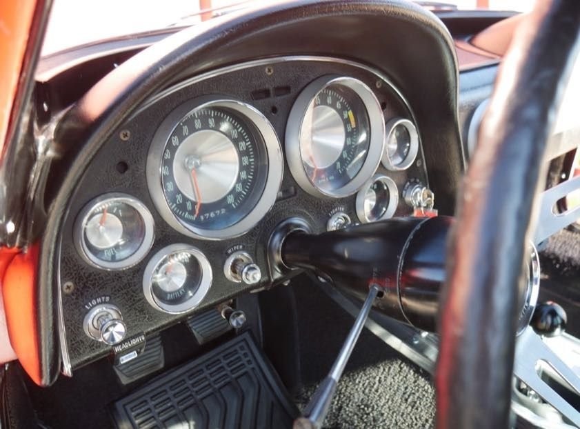 Chevrolet-Corvette-1963-Coupe-16