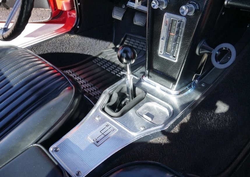 Chevrolet-Corvette-1963-Coupe-18