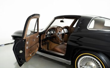 Chevrolet-Corvette-1963-Coupe-20