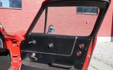 Chevrolet-Corvette-1963-Coupe-22