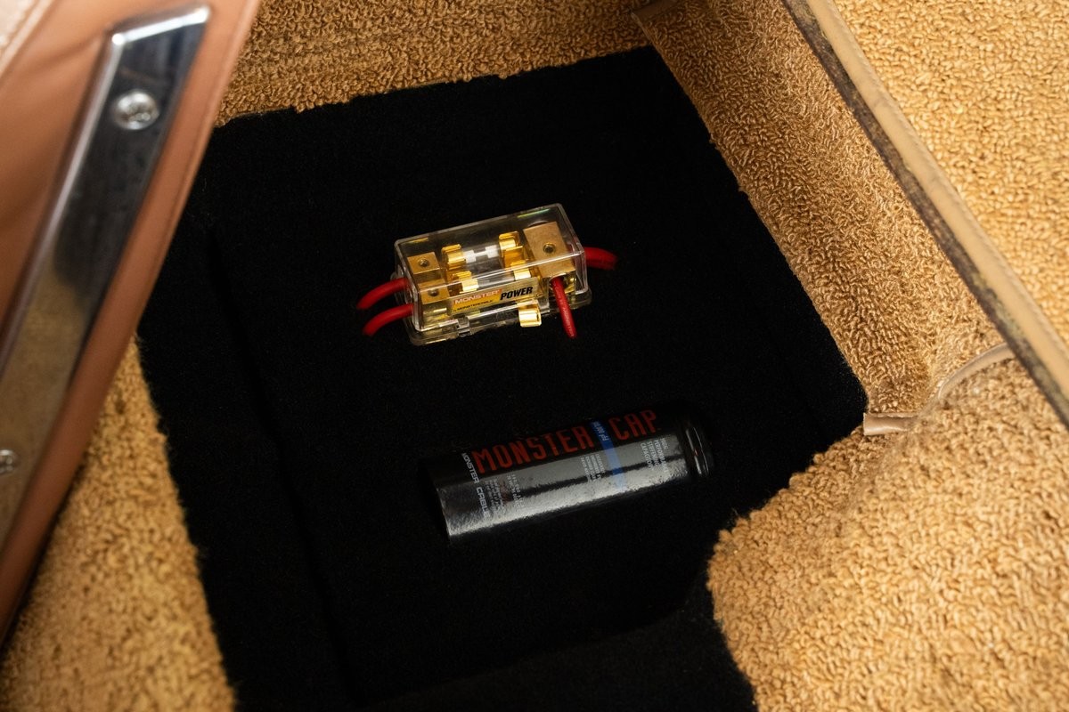 Chevrolet-Corvette-1963-Coupe-28