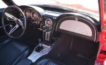 Chevrolet-Corvette-1963-Coupe-31