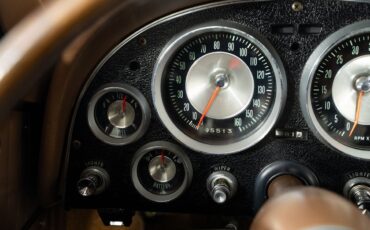 Chevrolet-Corvette-1963-Coupe-32