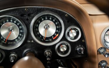 Chevrolet-Corvette-1963-Coupe-34