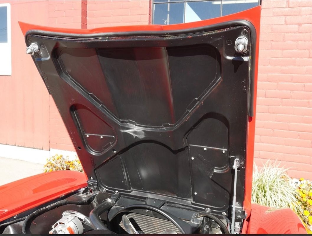 Chevrolet-Corvette-1963-Coupe-35