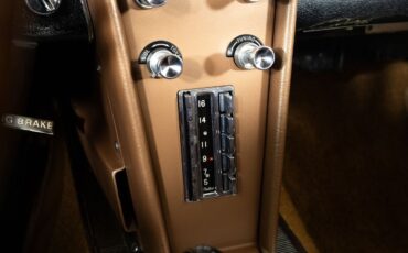 Chevrolet-Corvette-1963-Coupe-39