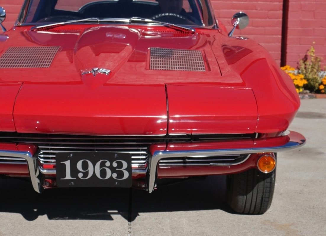 Chevrolet-Corvette-1963-Coupe-7