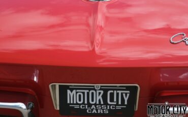 Chevrolet-Corvette-1964-18