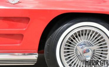 Chevrolet-Corvette-1964-20