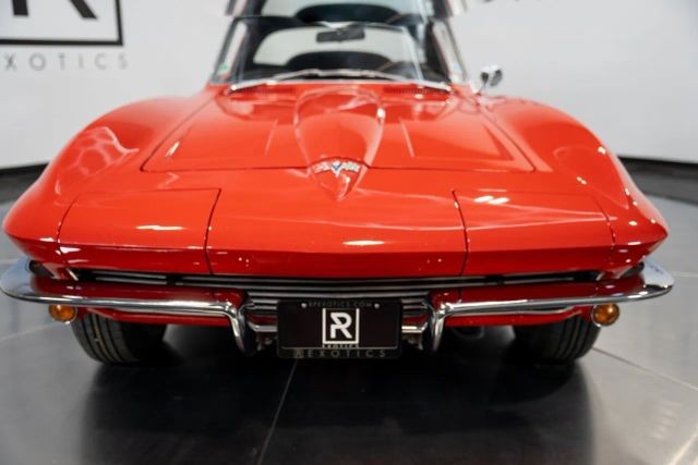 Chevrolet-Corvette-1964-21