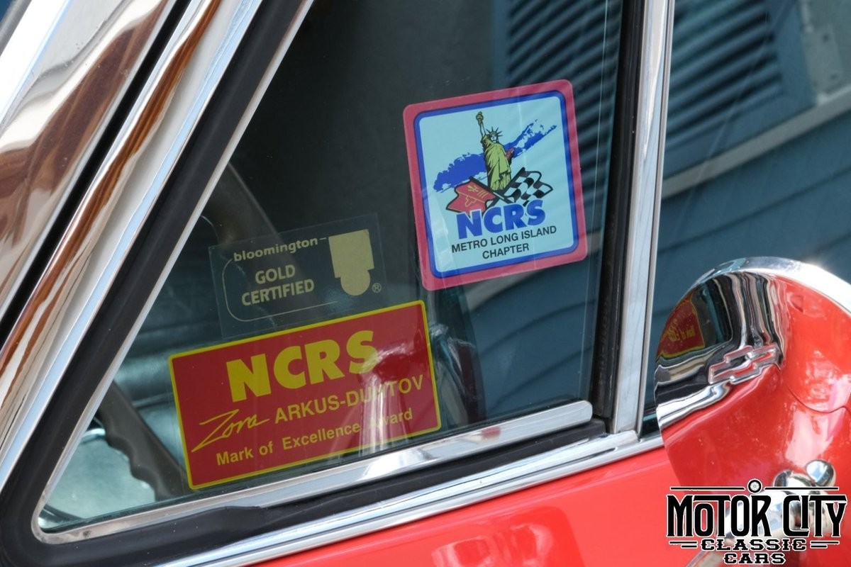 Chevrolet-Corvette-1964-22