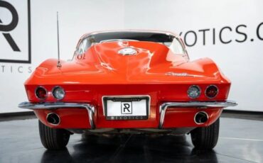 Chevrolet-Corvette-1964-25