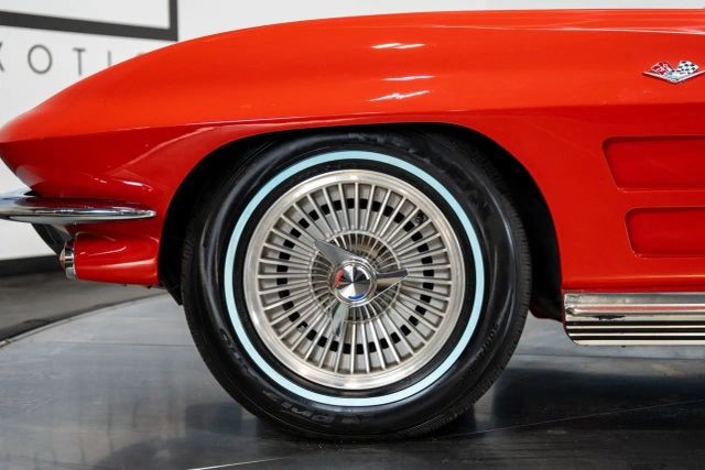 Chevrolet-Corvette-1964-29