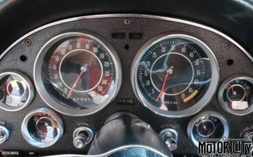 Chevrolet-Corvette-1964-30