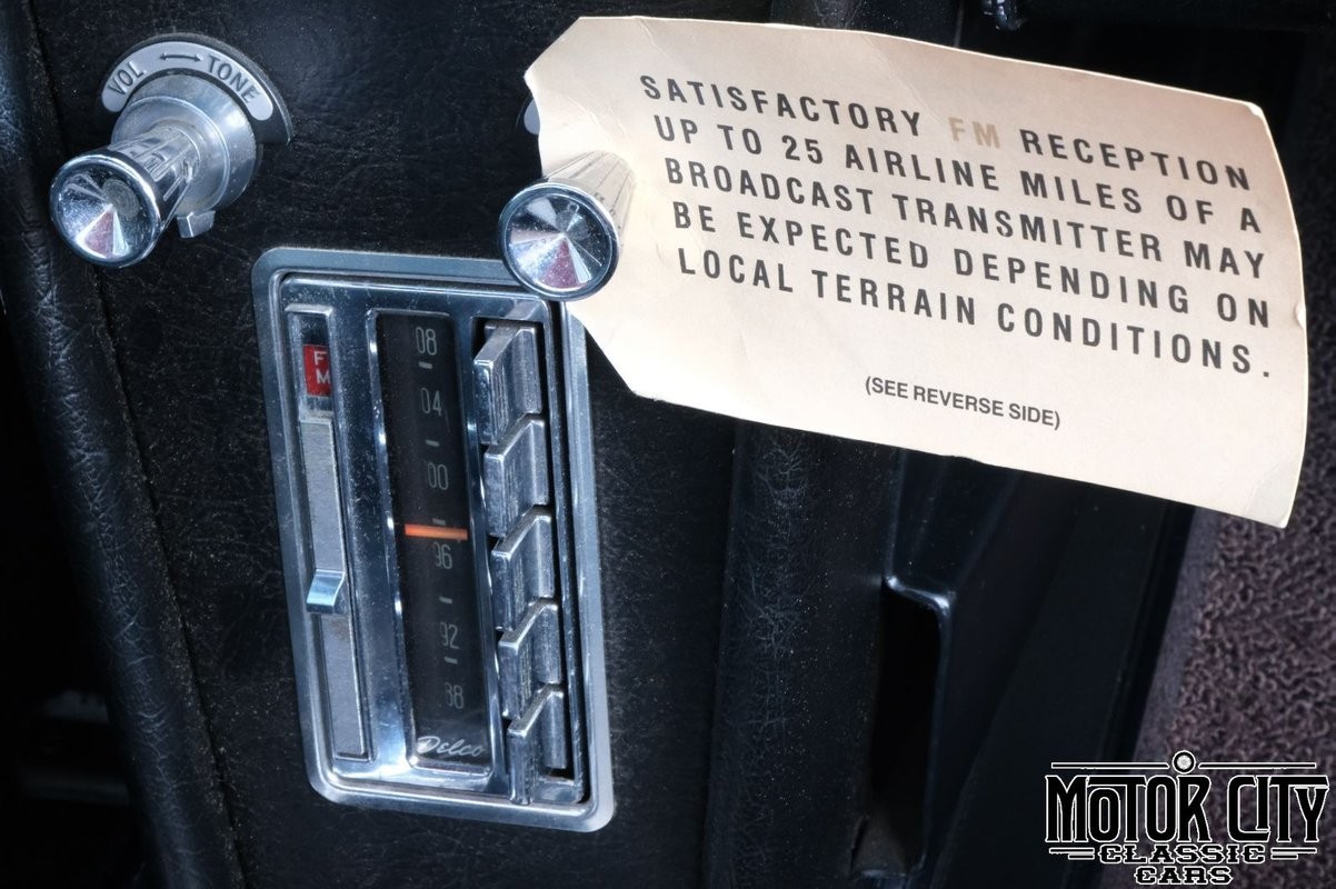 Chevrolet-Corvette-1964-33