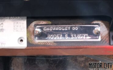 Chevrolet-Corvette-1964-38