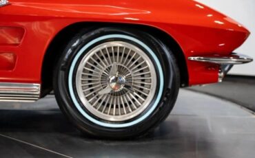 Chevrolet-Corvette-1964-4