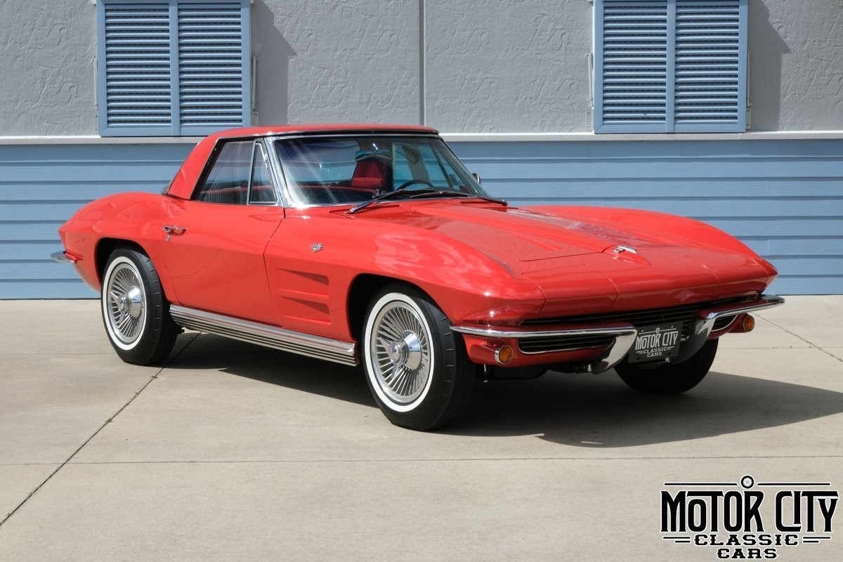 Chevrolet-Corvette-1964