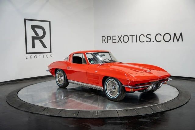 Chevrolet-Corvette-1964-6