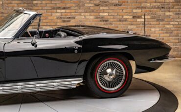 Chevrolet-Corvette-1964-Convertible-11