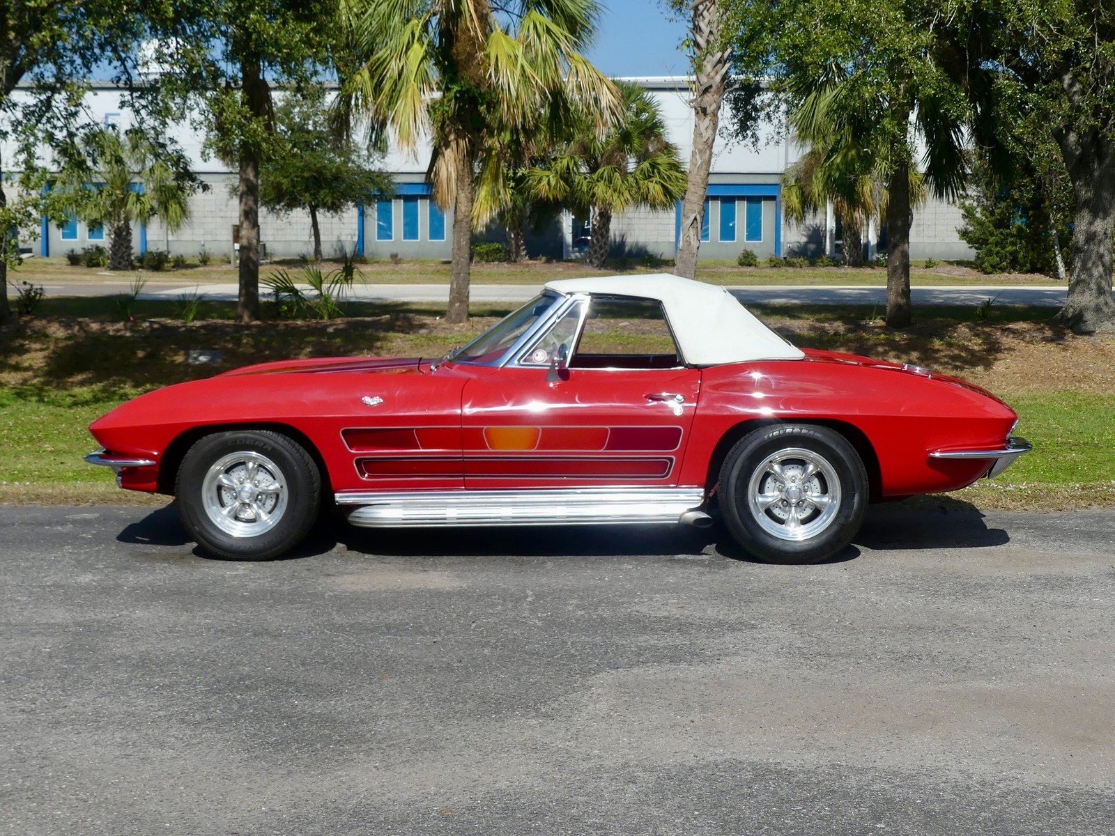 Chevrolet-Corvette-1964-Convertible-15