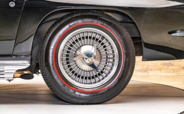 Chevrolet-Corvette-1964-Convertible-15