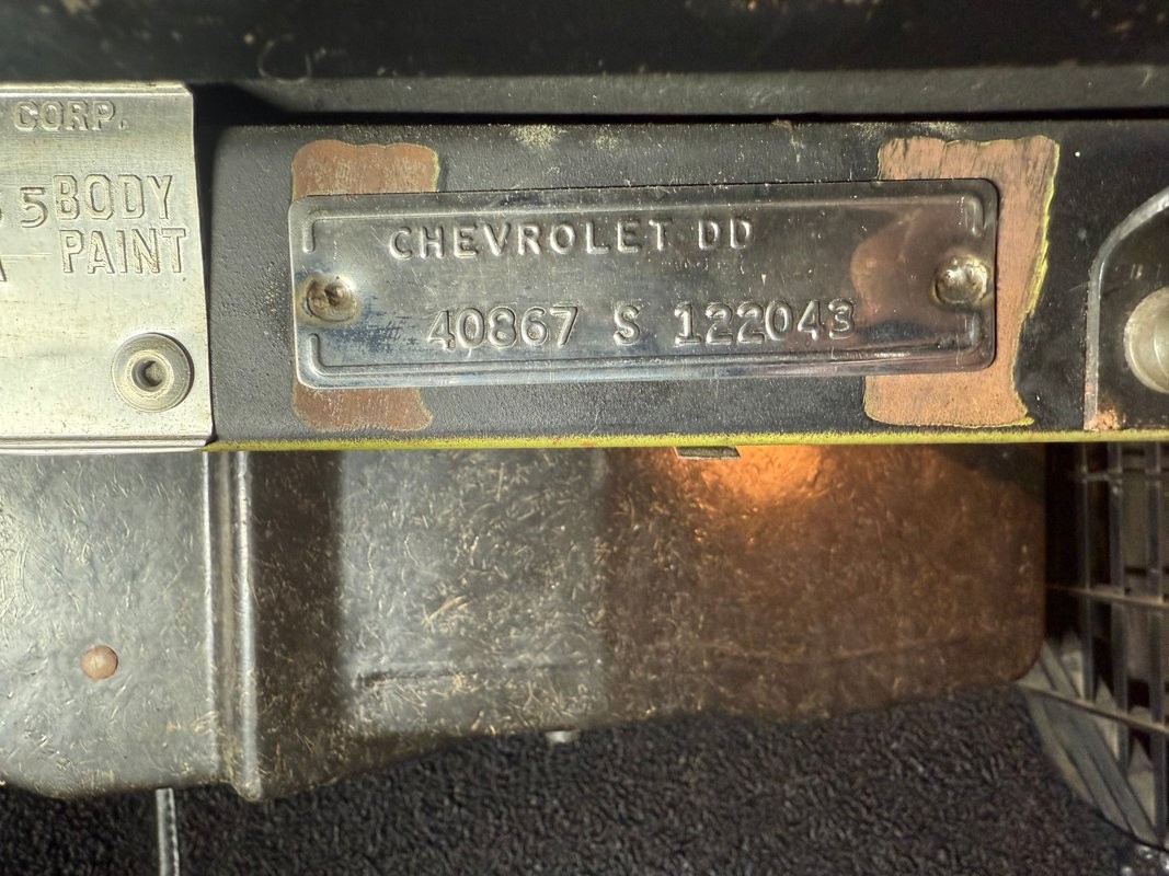 Chevrolet-Corvette-1964-Convertible-16