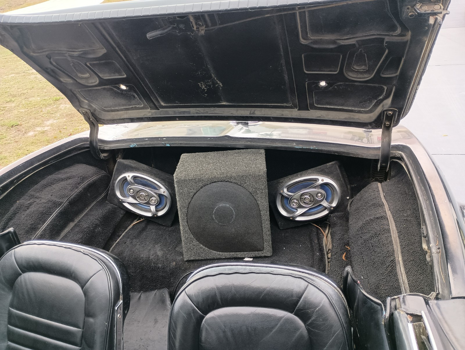 Chevrolet-Corvette-1964-Convertible-19