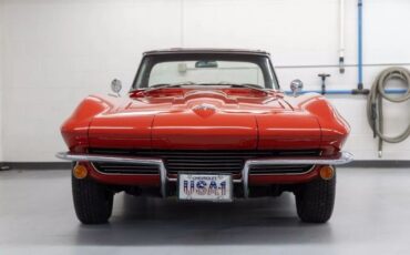 Chevrolet-Corvette-1964-Convertible-2