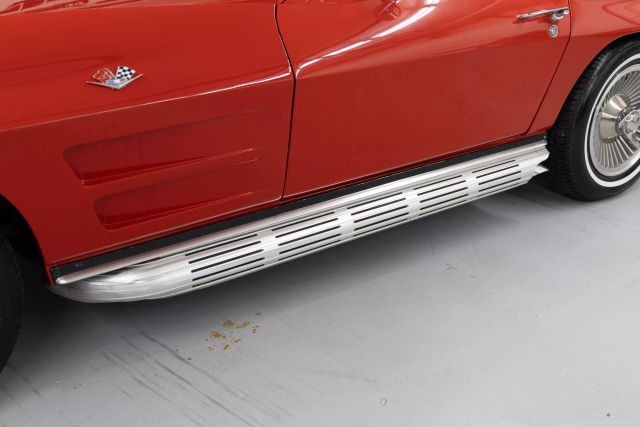 Chevrolet-Corvette-1964-Convertible-22