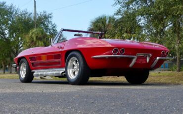 Chevrolet-Corvette-1964-Convertible-23