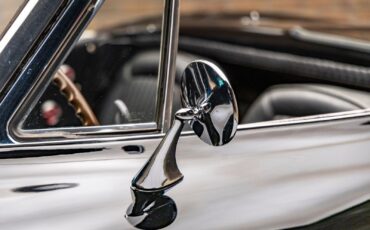 Chevrolet-Corvette-1964-Convertible-23