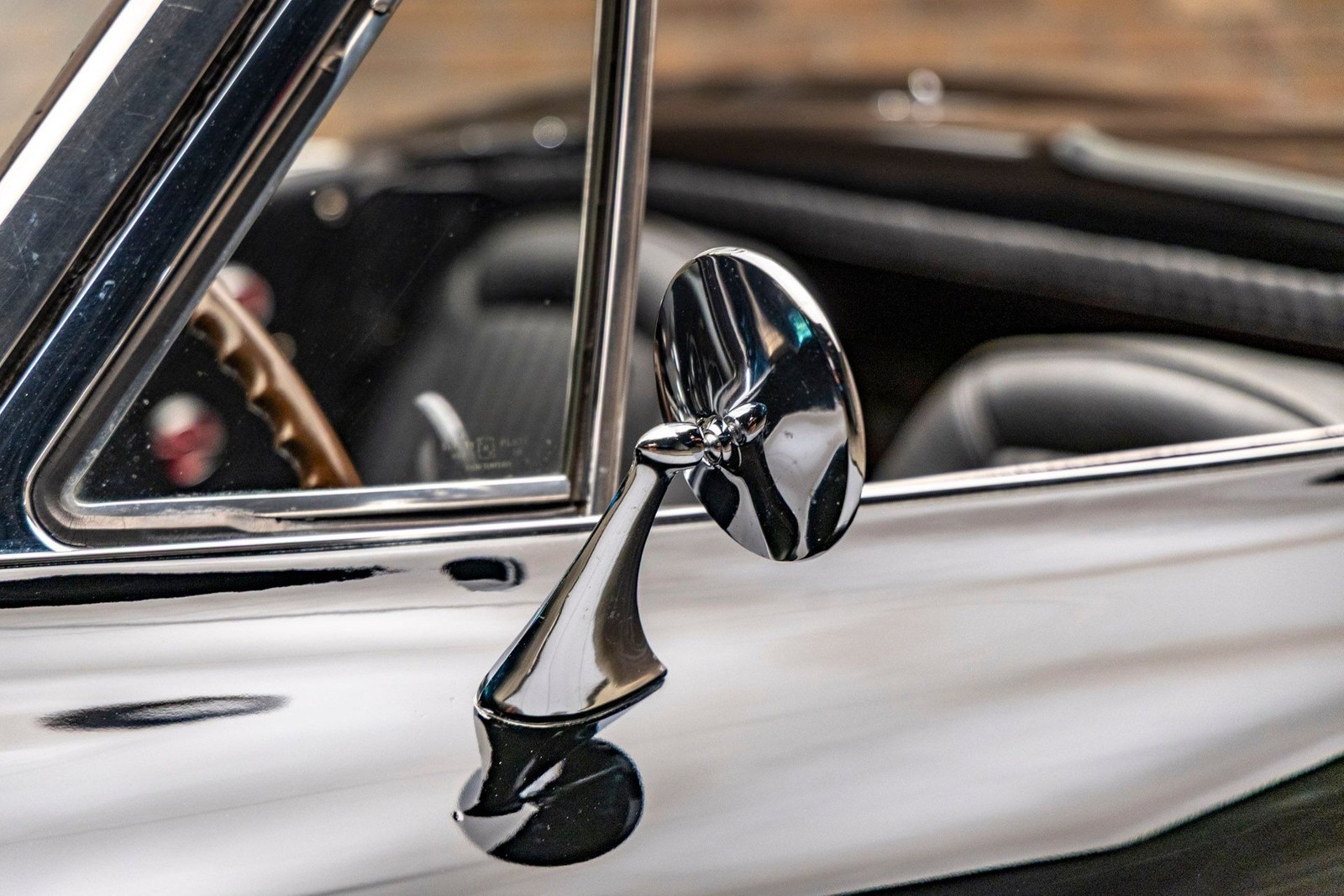 Chevrolet-Corvette-1964-Convertible-23