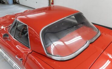 Chevrolet-Corvette-1964-Convertible-24