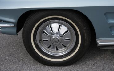 Chevrolet-Corvette-1964-Convertible-25