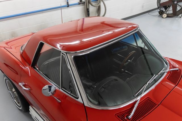 Chevrolet-Corvette-1964-Convertible-26