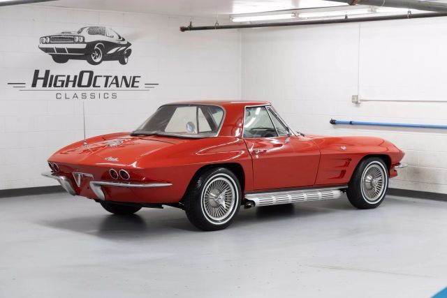 Chevrolet-Corvette-1964-Convertible-28