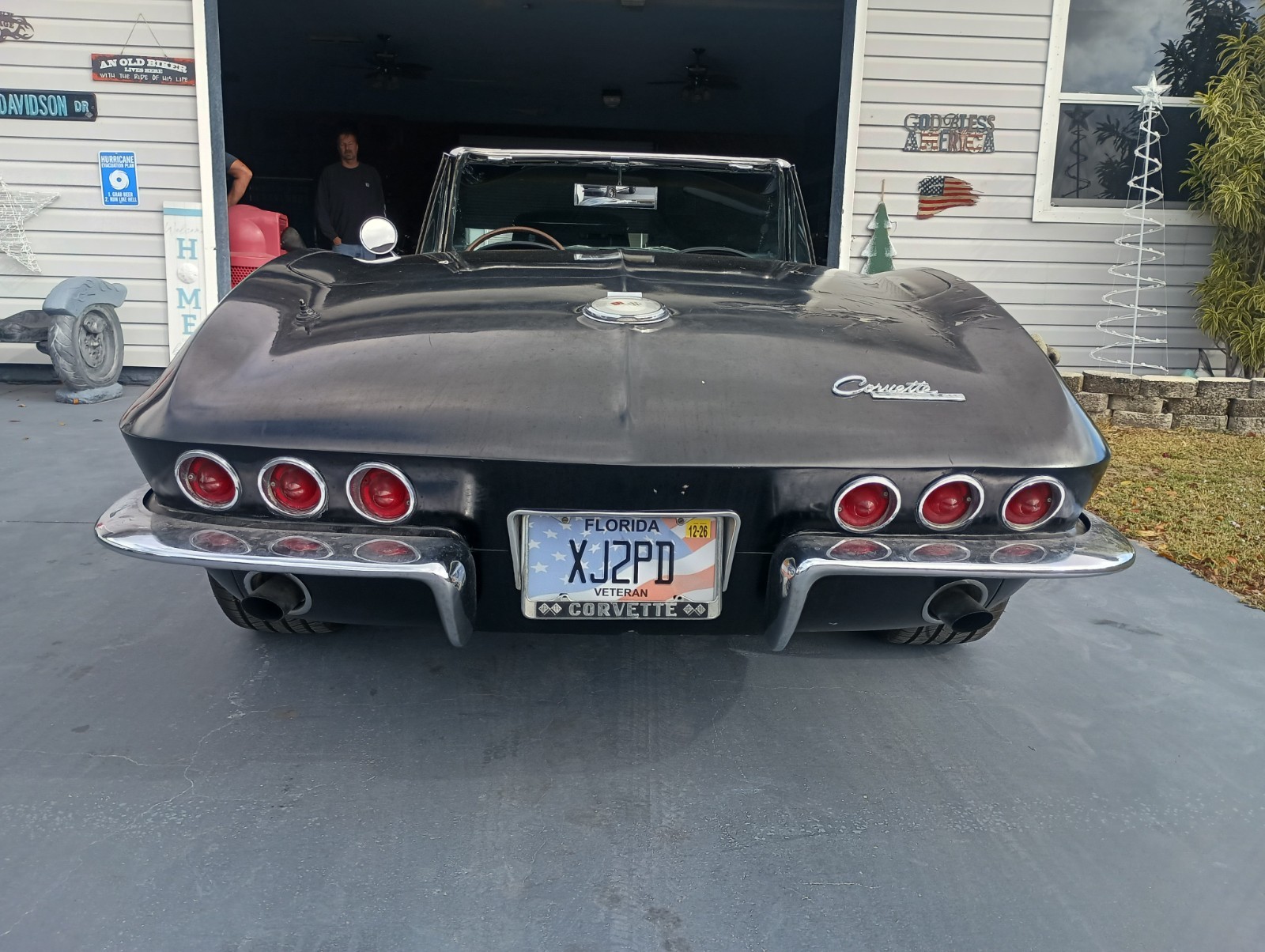 Chevrolet-Corvette-1964-Convertible-3