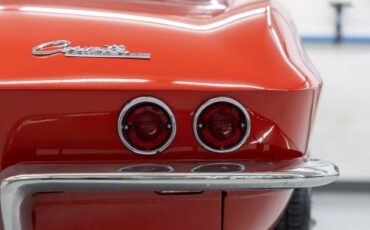 Chevrolet-Corvette-1964-Convertible-35