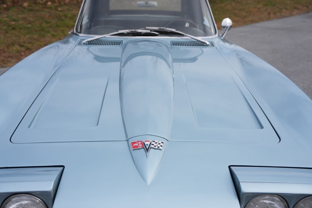 Chevrolet-Corvette-1964-Convertible-35
