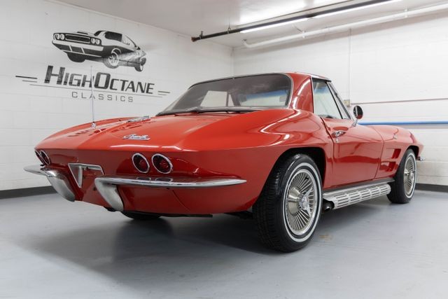 Chevrolet-Corvette-1964-Convertible-36