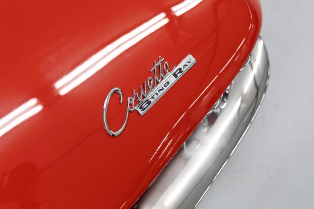 Chevrolet-Corvette-1964-Convertible-39