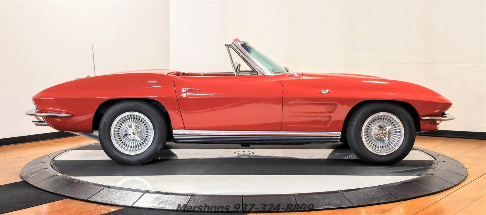 Chevrolet-Corvette-1964-Convertible-7