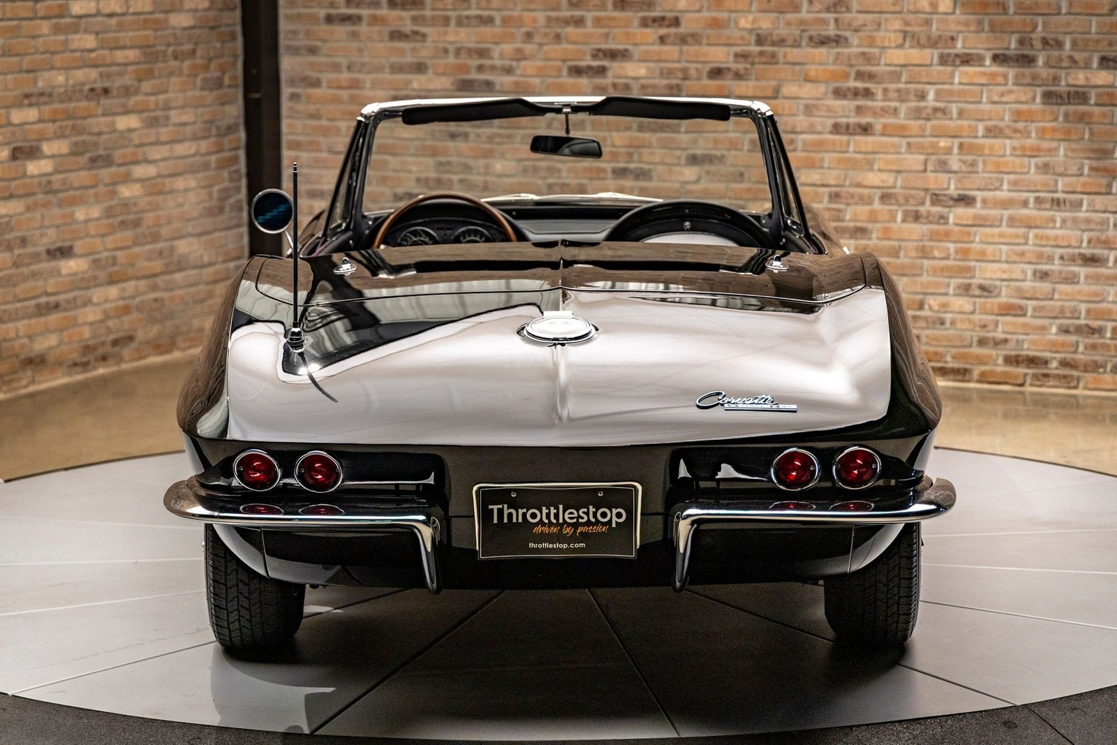 Chevrolet-Corvette-1964-Convertible-7