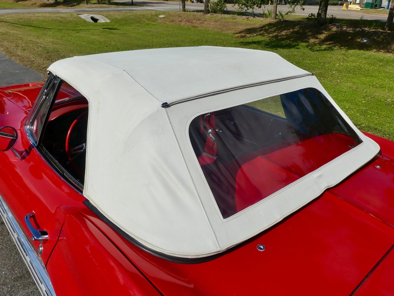 Chevrolet-Corvette-1964-Convertible-8