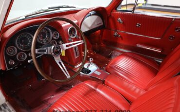 Chevrolet-Corvette-1964-Coupe-1