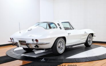 Chevrolet-Corvette-1964-Coupe-8