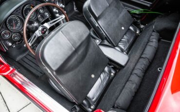 Chevrolet-Corvette-1965-17