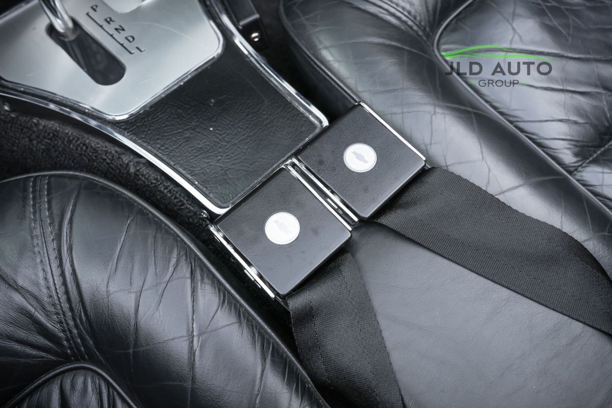 Chevrolet-Corvette-1965-27